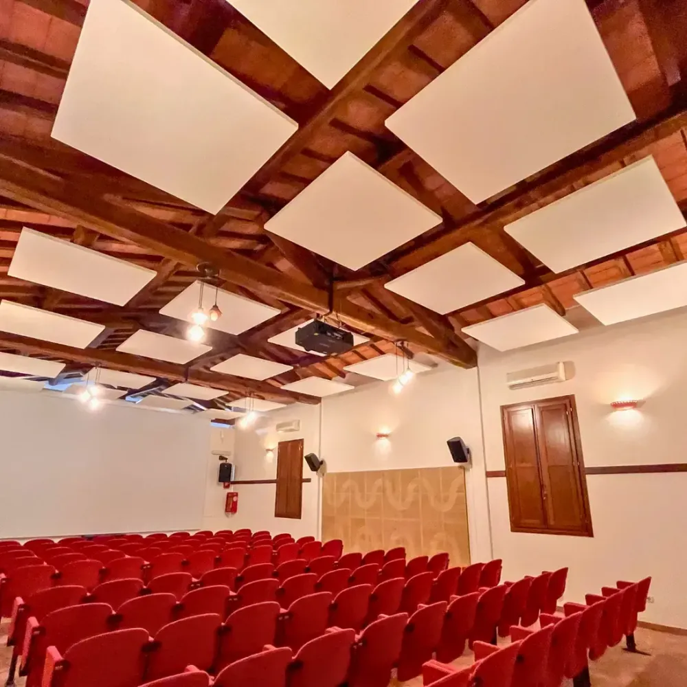 Cinema Acoustic Solution for Isola d’Elba