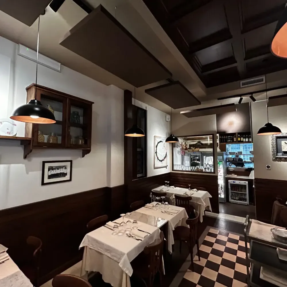 Acoustic Enhancement of Restaurant Salvi al Flaminio